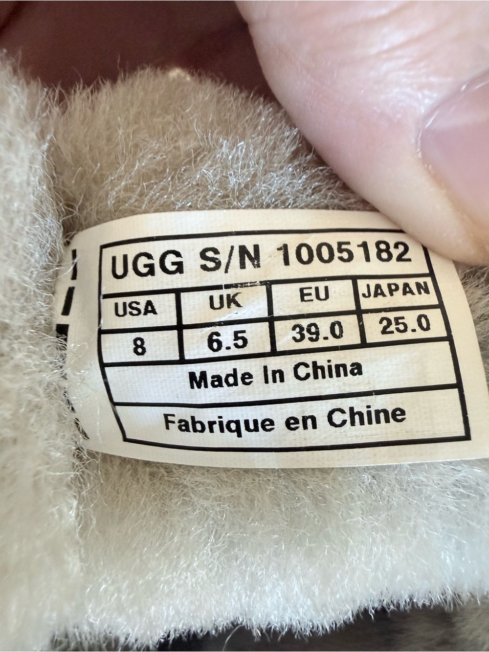 UGG Australia Gray Pink Ribbon Breast Cancer Boots Sz 8 Limited Edition EUC - Picture 6 of 7